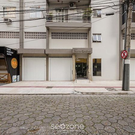 Apto C Varanda Prox Praia Loc. Privilegiada Mrn302 Балнеариу-Камбориу Экстерьер фото